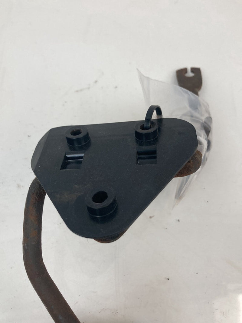 1988 Chevrolet Silverado 1500 GMT400 - Gas Pedal PN: 14036108