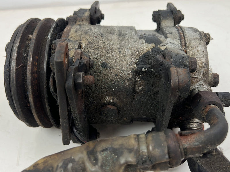 1975-1980 Volvo 244 240 Air Conditioning A/C Compressor OEM #5371EM