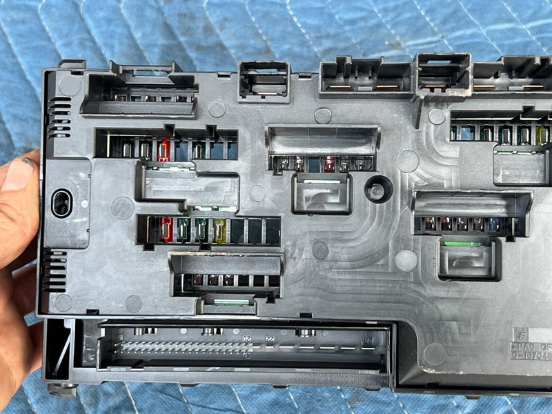 2011-2017 BMW X3 F25 Fuse Relay Box Module Front Distribution 9259467 OEM#2271EM