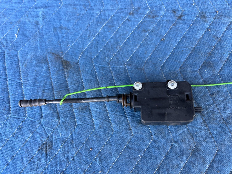 2002-2005 BMW 330xi 325xi E46 Fuel Gas Door Lock Actuator 67116923973 OE #4787EM