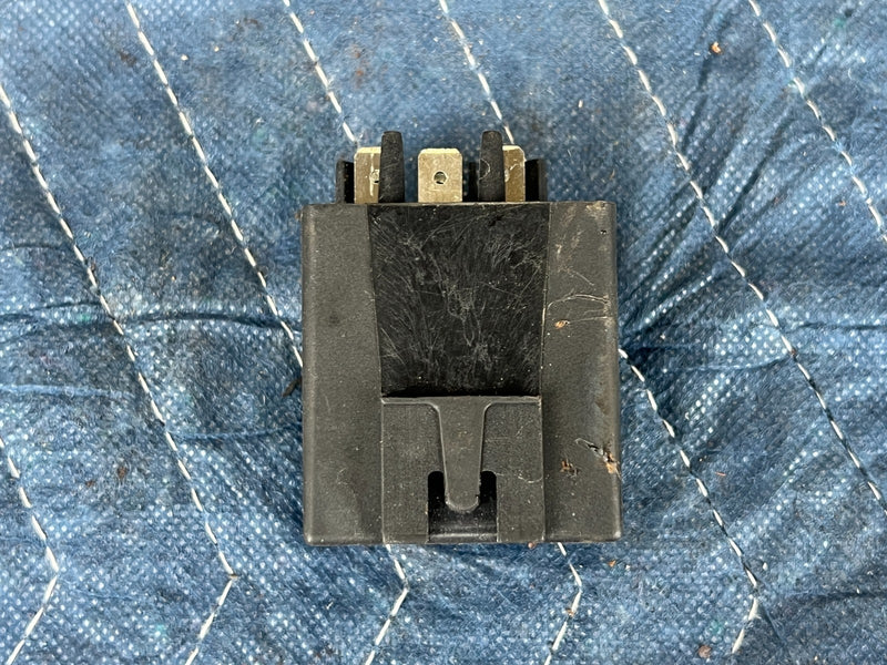 1986-1993 Volvo 240 244 245 Fuel Pump Relay OEM #4426EM