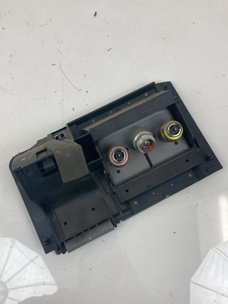 1996 Chevrolet Silverado GMT800 - Ash Tray PN: 15993277