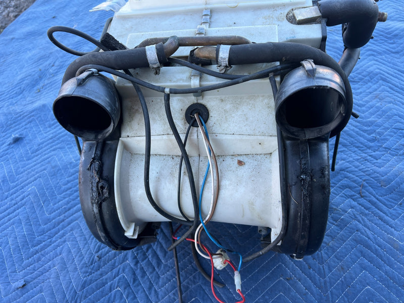 1986-1993 Volvo 240 244 Sedan HVAC Box Heater Core & Blower Assembly OEM #4282EM