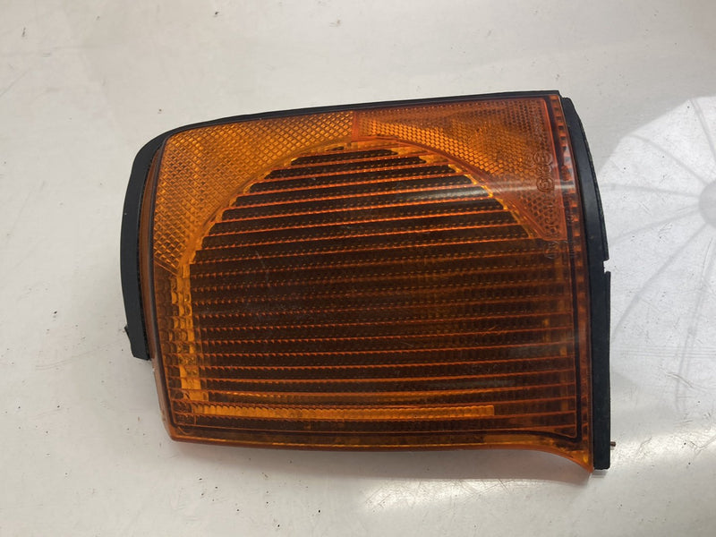 1999-2004 Land Rover Discovery II L550 Turn Signal Front Left Corner 54596269 OEM #5077M