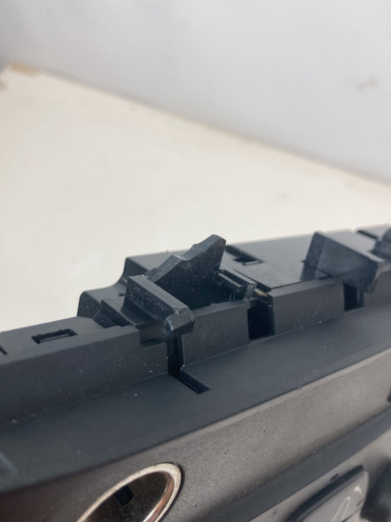 2004 Volvo S60 - HVAC Climate Control