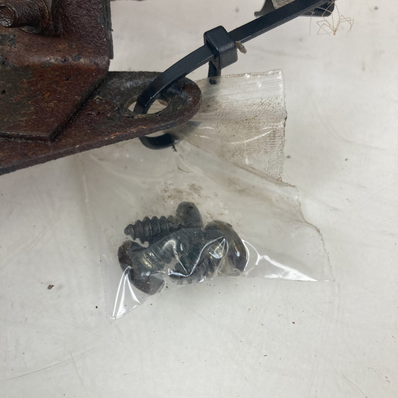 1981-1985 Volvo 240 245 Ignition Coil Pack 0221122345 1220522011 OEM