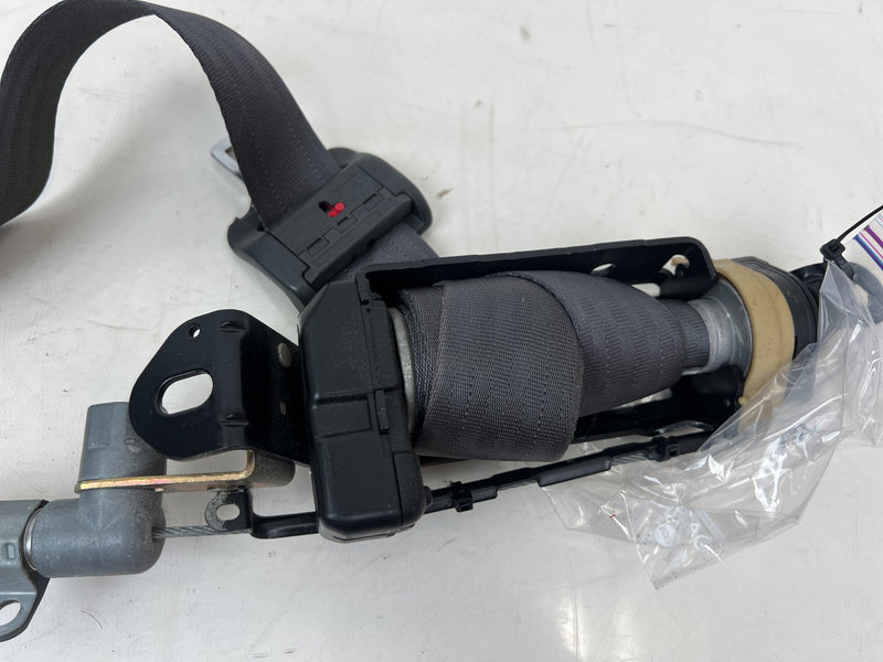 1998-2000 Volvo S70 V70 XC Front Passenger Right Seat Belt Retractor OEM #6851EM