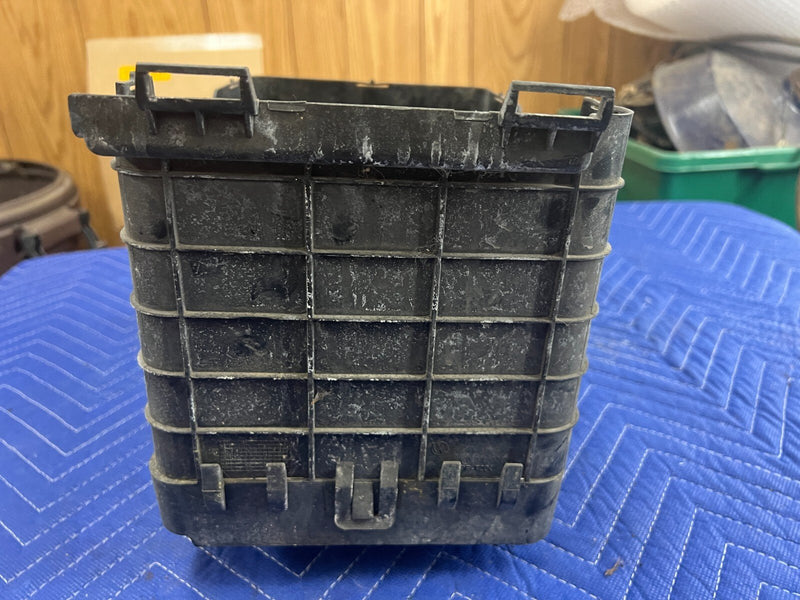 2006-2010 VW Jetta 2.5L Volkswagen Battery Tray Housing Cover 1K0915333C OE#96MC