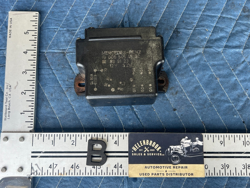 1986-1995 Mercedes 300D W124 Glow Plug Relay Control Unit Module OEM #2700EM