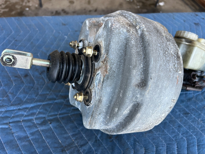 1989-1995 Volvo 740 940 Sedan Power Brake Booster & Master Cylinder OEM #3739EM