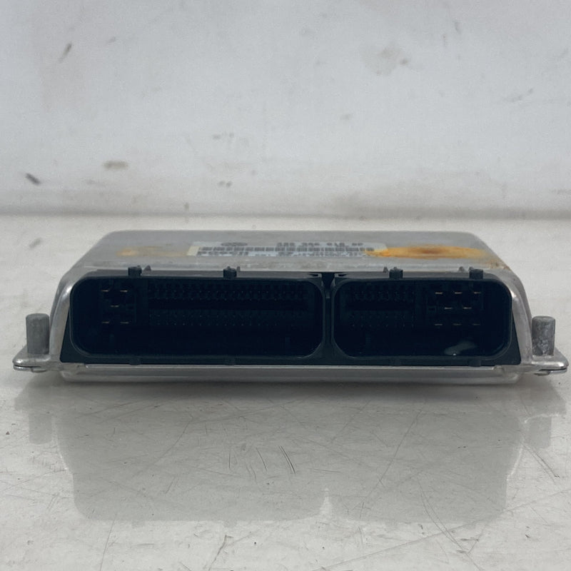 2001-2005 Volkswagen Passat Engine Control Module Bosch ECU OEM #5498M