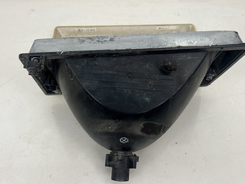 1990-1992 Volvo 740 745 940 Front Right & Left Headlight Pair 2905902 OEM #5955EM