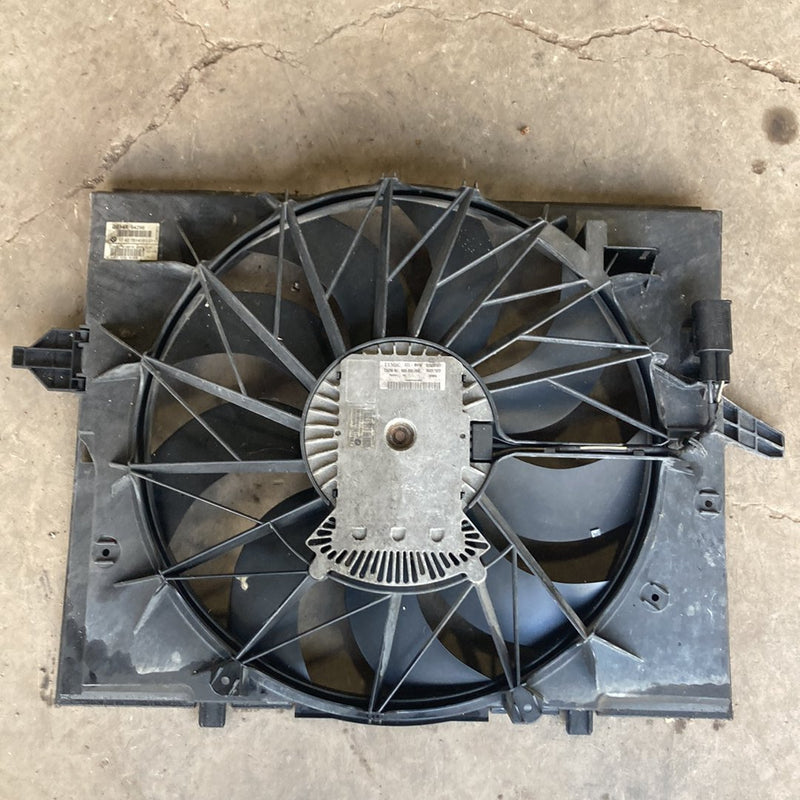 2003-2007 BMW 545i E60 Radiator Cooling Fan 7514314 7514181 00008097 OEM #4983M