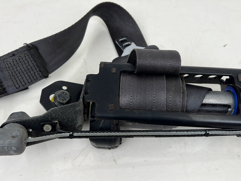 2004-2007 Volvo S60R V70R Front Driver Left Seat Belt Retractor OEM #5817EM