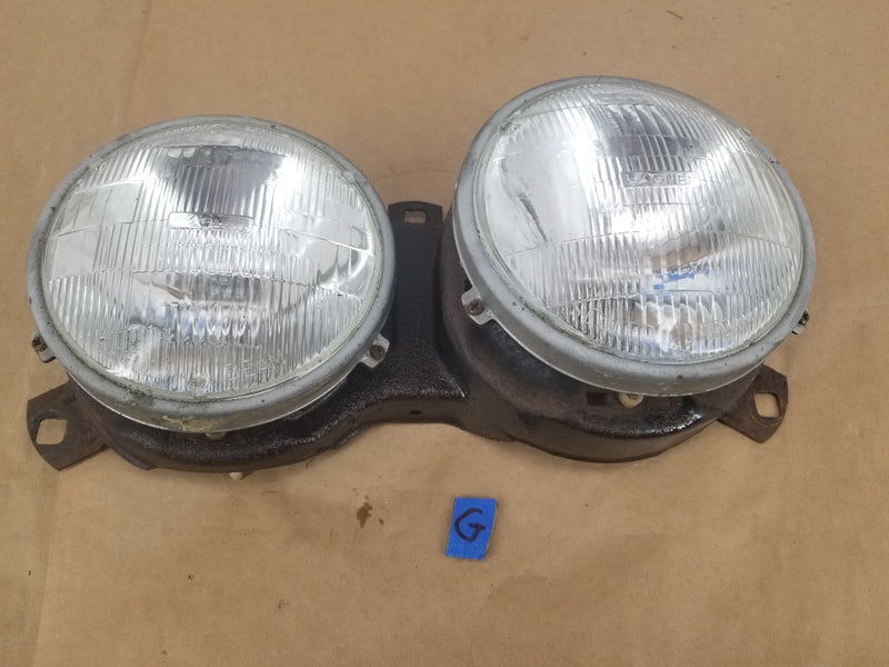 1984-93 BMW E30 318i 325i Passenger Right Projector Headlight Lamp OEM #CN559