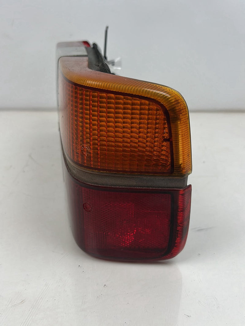 1975-1980 Volvo 240 244 Right 6 Panel Tail Light Lamp Assembly OEM #5330EM