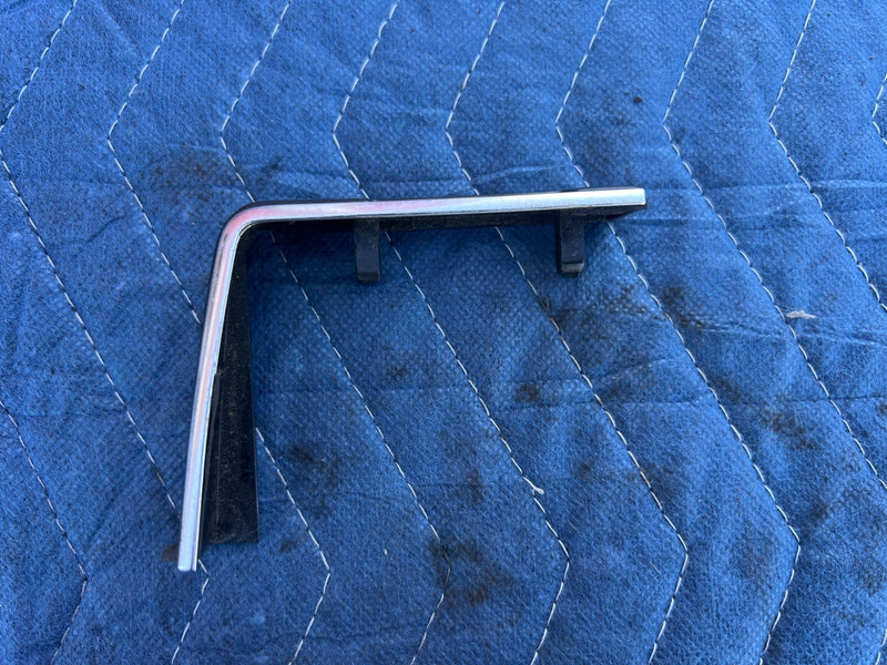 1986-1993 Volvo 240 244 Sedan Dash Vent End Corner Trim Pair Chrome OEM #4309EM