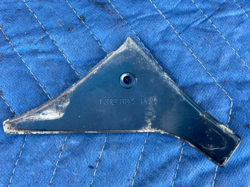 1986-1993 Volvo 240 244 Sedan Rear Upper Corner Roof Trim Pair Green OE #4254EM