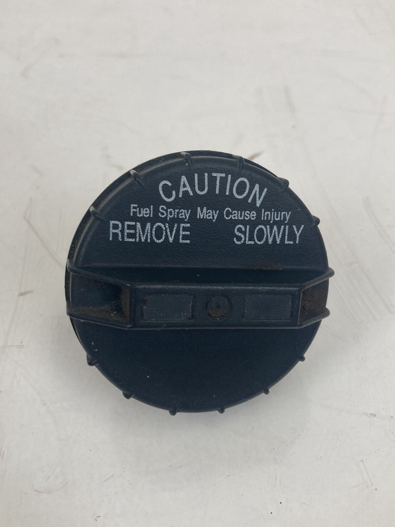 1995-1998 Chevrolet Silverado 2500 GMT400 Fuel Cap 10286302 OEM