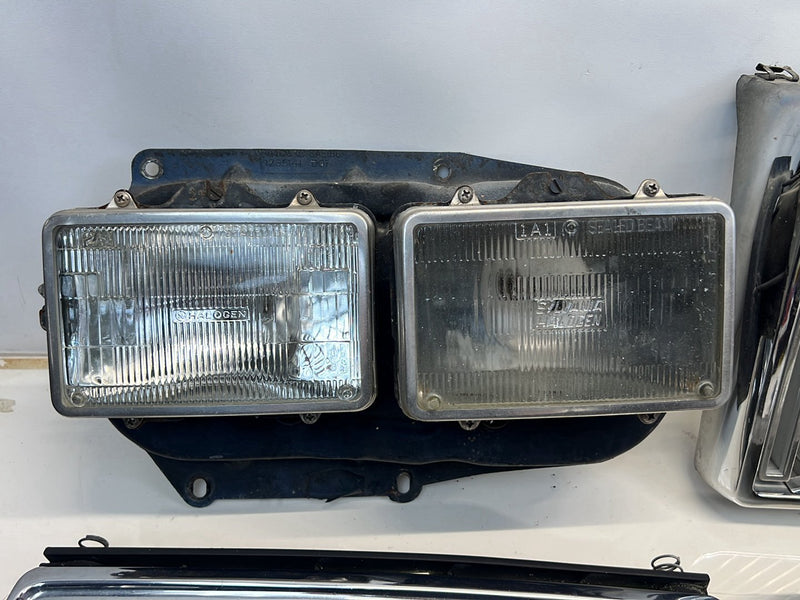 1975-1980 Volvo 244 240 Quad Headlight Set w/ Coffin Grille & Trim OEM #5294EM