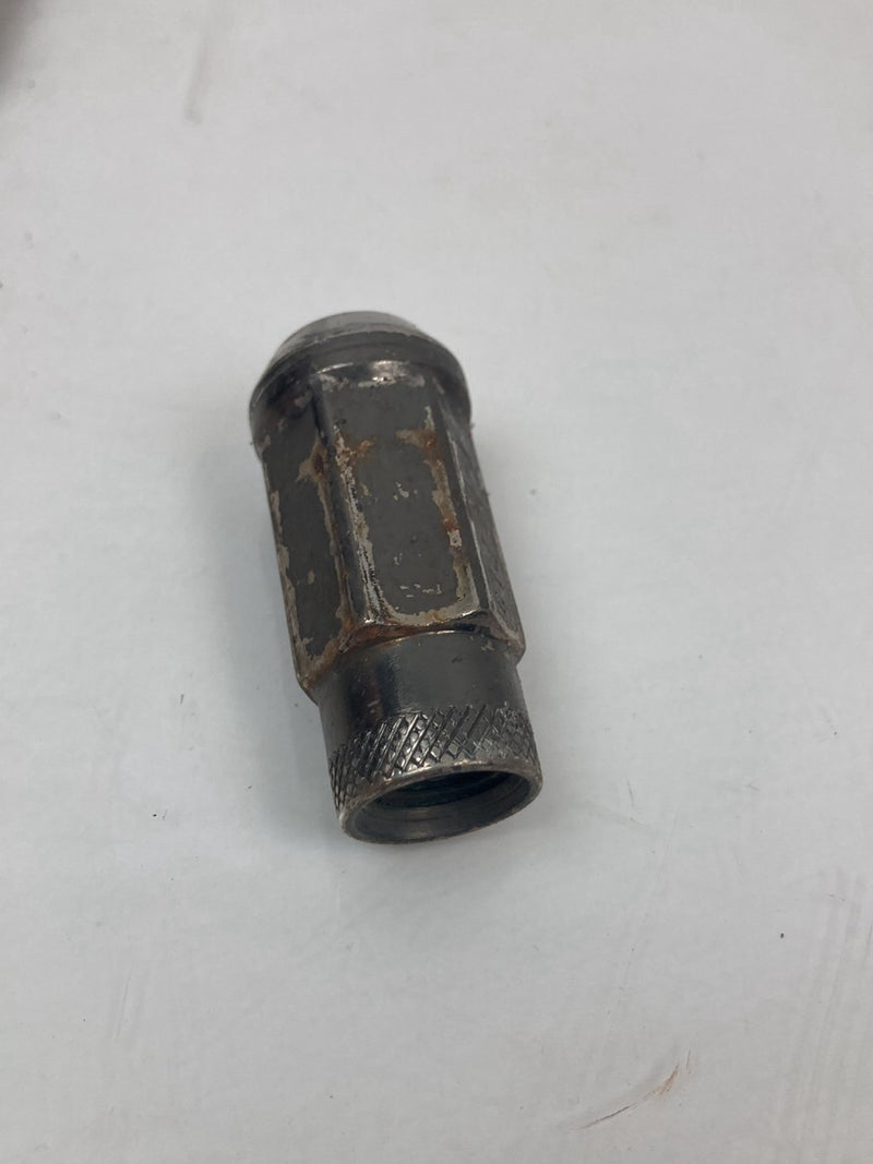 2004 Volvo S60 - Lug Nuts