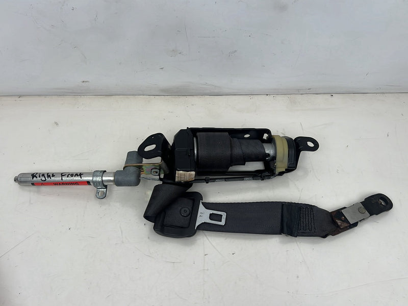 1998-2000 Volvo V70 S70 Front Passenger Right Seat Belt Retractor OEM #6310EM