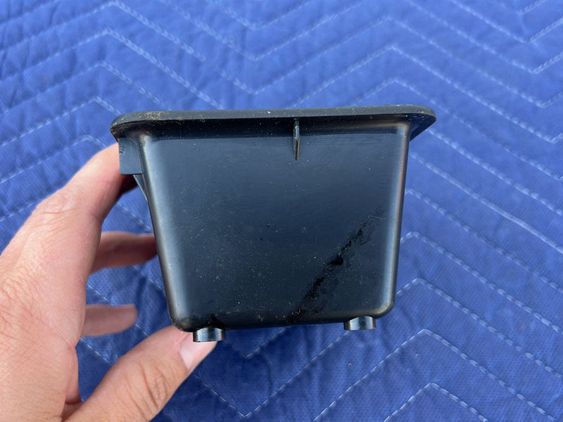 Chevrolet Silverado - Center Console Trim PN: 15189381