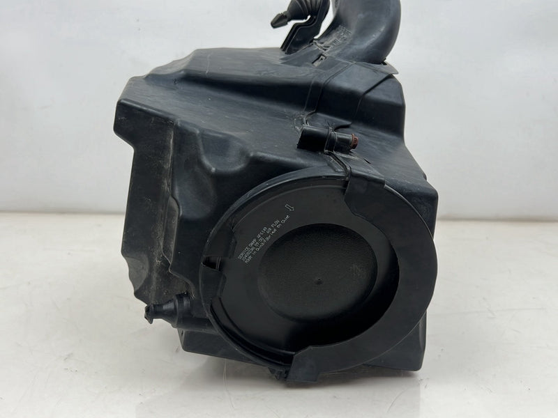 2013-2019 Ford Escape Air Filter Cleaner Box Housing CV61-9600 OEM #5462EM