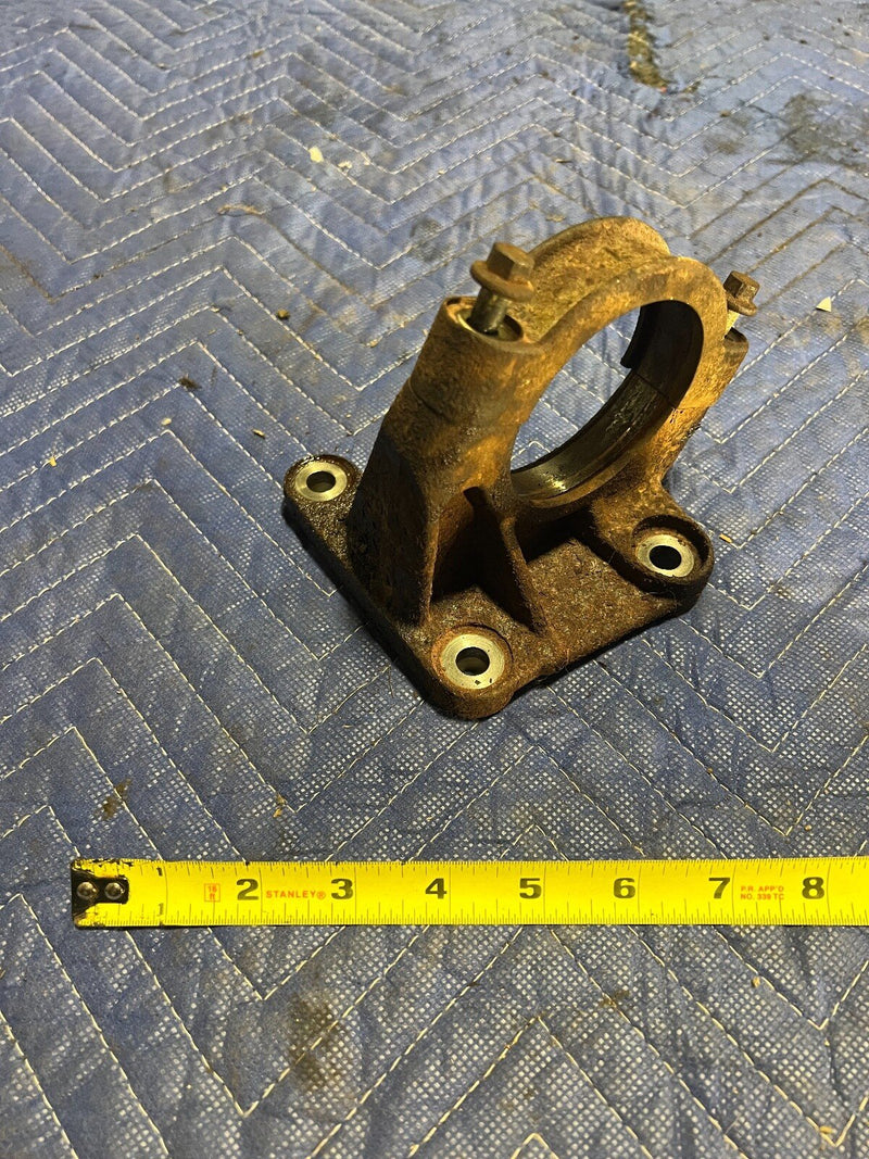 2005-2007 Volvo S60R V70R Front RH CV Axle to Engine Bearing Bracket OEM #1347EM