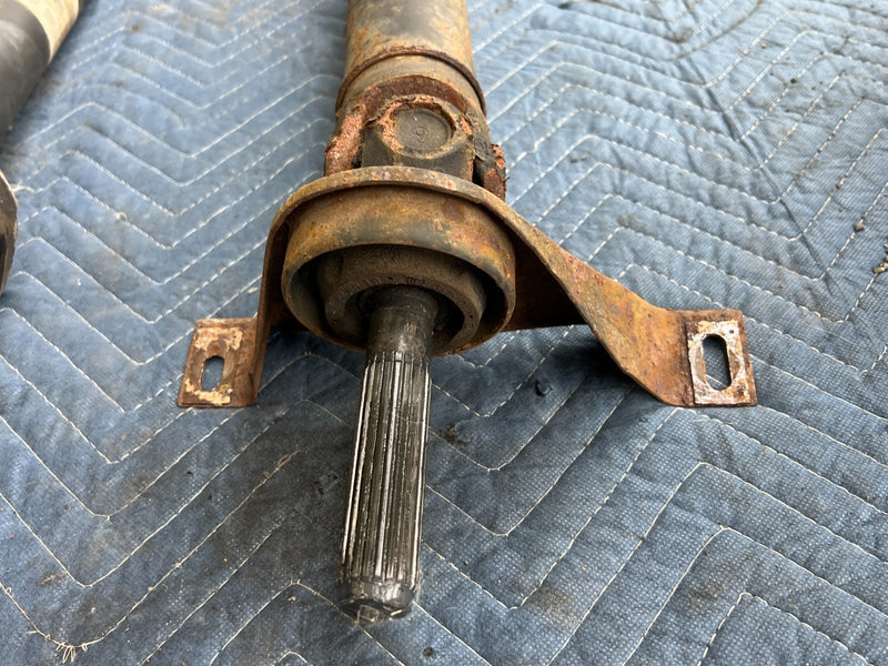 1998-2003 Mercedes W210 E320 Rear Driveshaft Propeller Drive Shaft OEM #4722EM