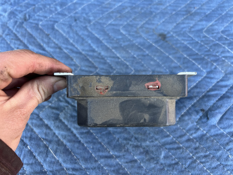 Volvo 240 - Ignition Control Module EZK PN: 0227100018