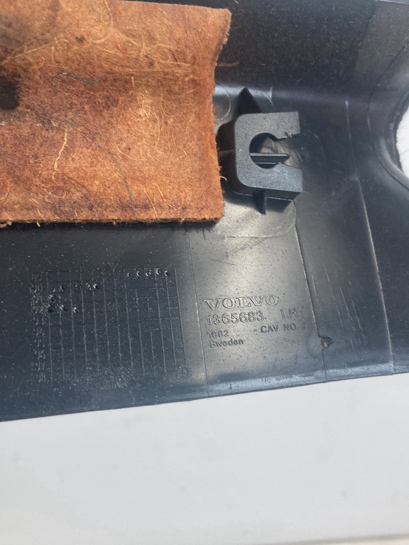 1992 Volvo 940 944 - A Pillar Trim PN: 1365684