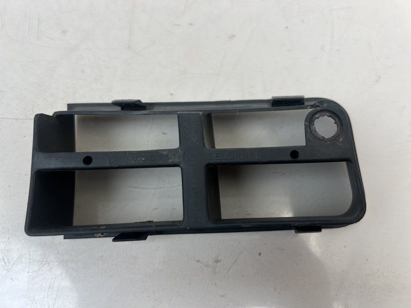 1998-2000 Volvo S70 V70 XC Lower Front Bumper Grille Pair 9190257 OEM #6881EM