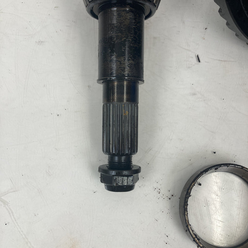 1981-1985 Volvo 240 245 Rear Axle Differential Gear Set 3.31:1 Gear Ratio OEM