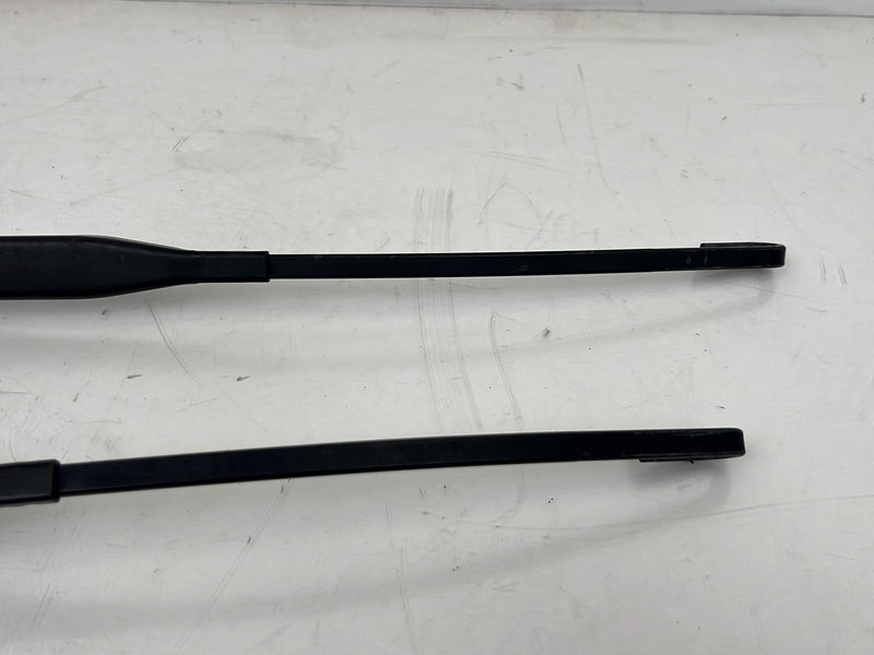 1993-1997 Volvo 850 Front Right & Left Windshield Wiper Arm Pair OEM