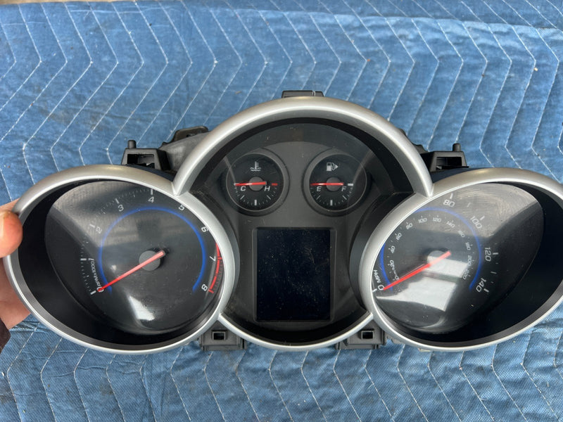 2012-2015 Chevy Cruze Gauge Instrument Cluster Speedometer 769317 OEM #2215CN