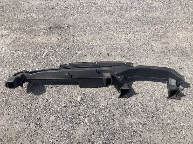 1996 Chevrolet Silverado GMT800 - Dash Duct PN: 15691490
