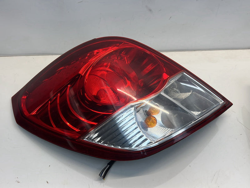 2012 Chevrolet Captiva Sport - Tail Light Pair PN: 4157NAK