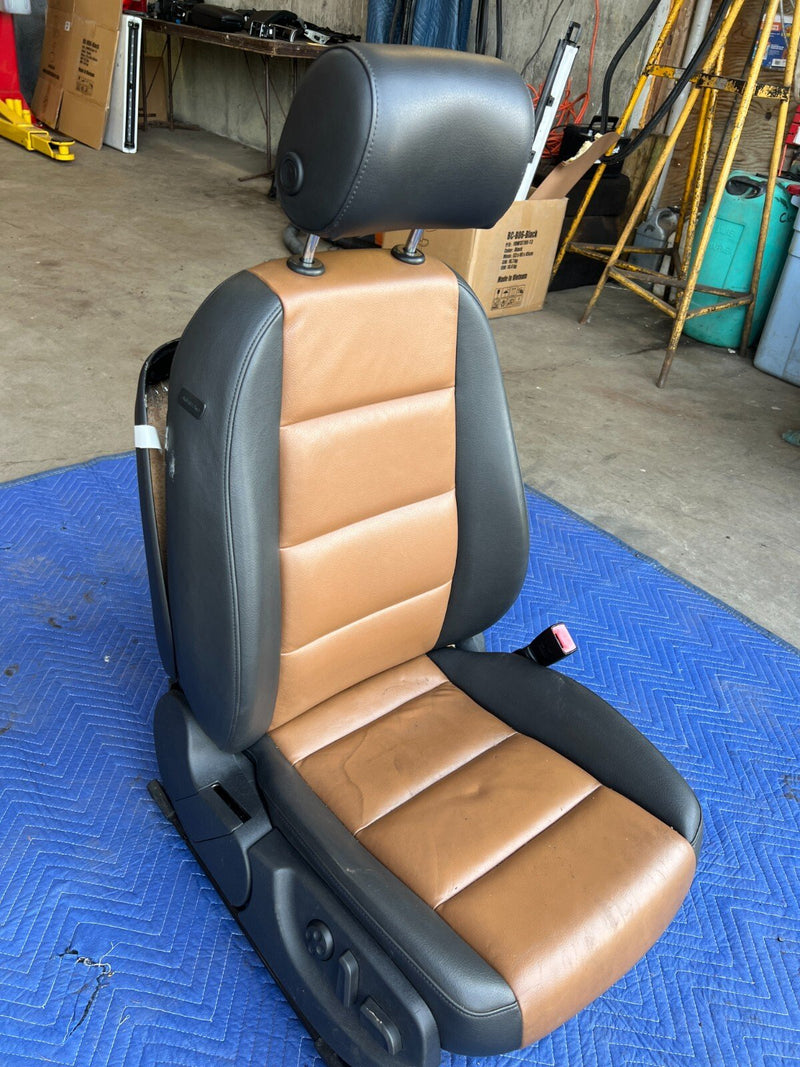 2005-2011 Audi A6 Front Passenger Seat Two Tone Amaretto + Black OEM #28ZJ