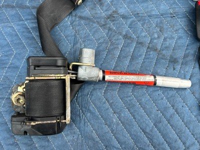 1992-1995 Volvo 940 740 Passenger Front Seat Belt Retractor & Buckle OEM #3288EM