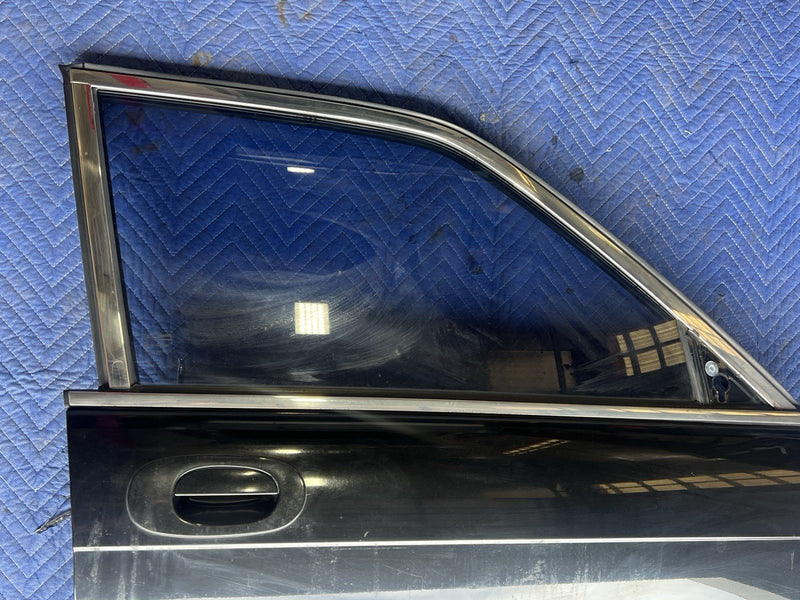 1998-2003 Jaguar XJR XJ X308 Passenger Right Front Door Black Sedan OEM #4756E