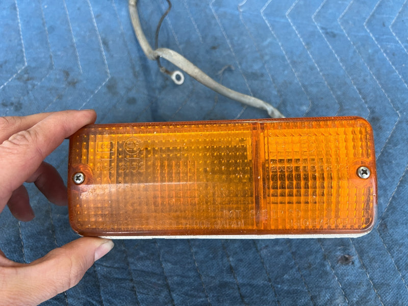1985-1988 Suzuki Samurai SJ413 Denso Blinker Lights 35615-7800L OEM #2313CN