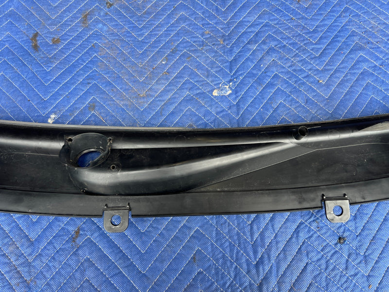 2005-2011 Audi A6 Front Windshield Wiper Cowl Grille Cover Trim OEM #3390EM