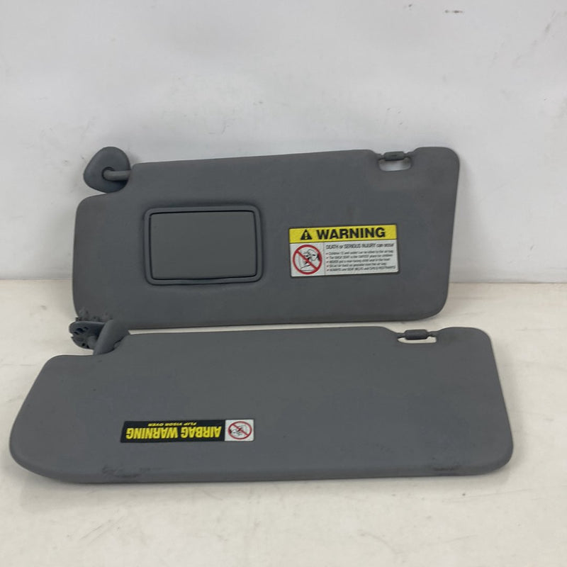 2002-2004 Honda CR-V RD2 Sun Visor Pair Gray Left Right OEM #5081M