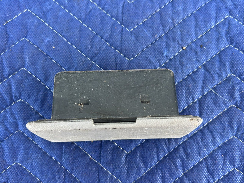 1995-1998 Chevrolet Silverado GMC Sierra Ash Tray Storage 15955520 OEM #5130EM