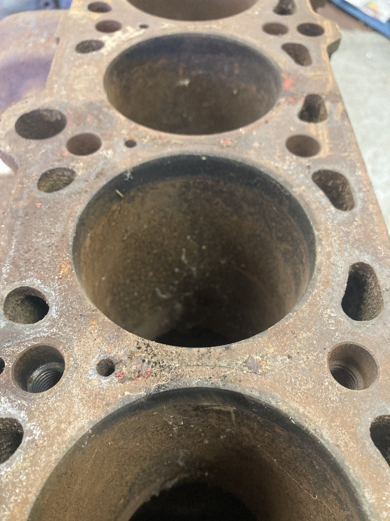 1980 Volvo 244 - Short Block