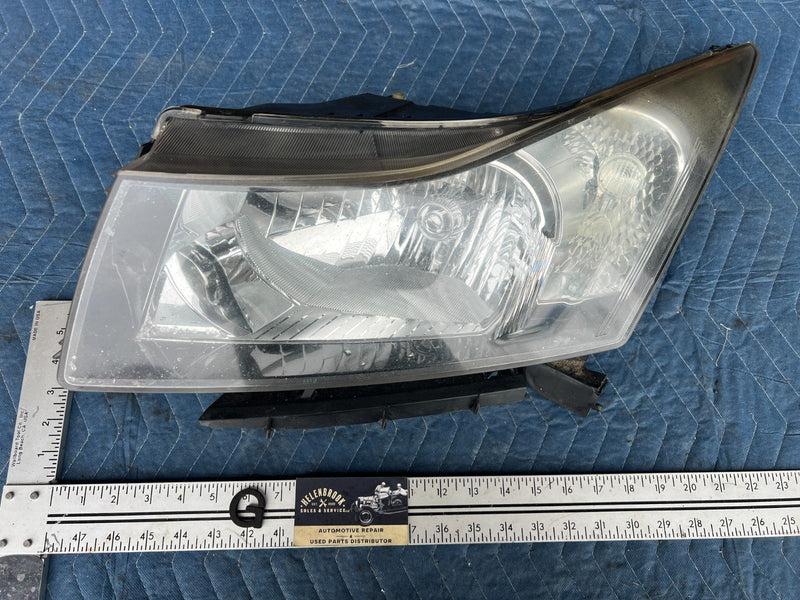 2012-2015 Chevy Cruze Driver LH Headlight Assembly OEM #2240CN
