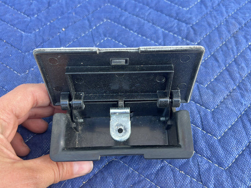 1988-1998 Chevrolet Silverado GMC Sierra Rear Ash Tray Storage OEM #5127EM