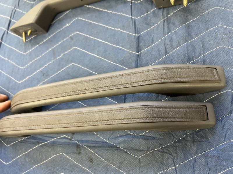 92-97 Volvo 940 740 Overhead Grab Handles Set Of 4 Gray OEM #10LB