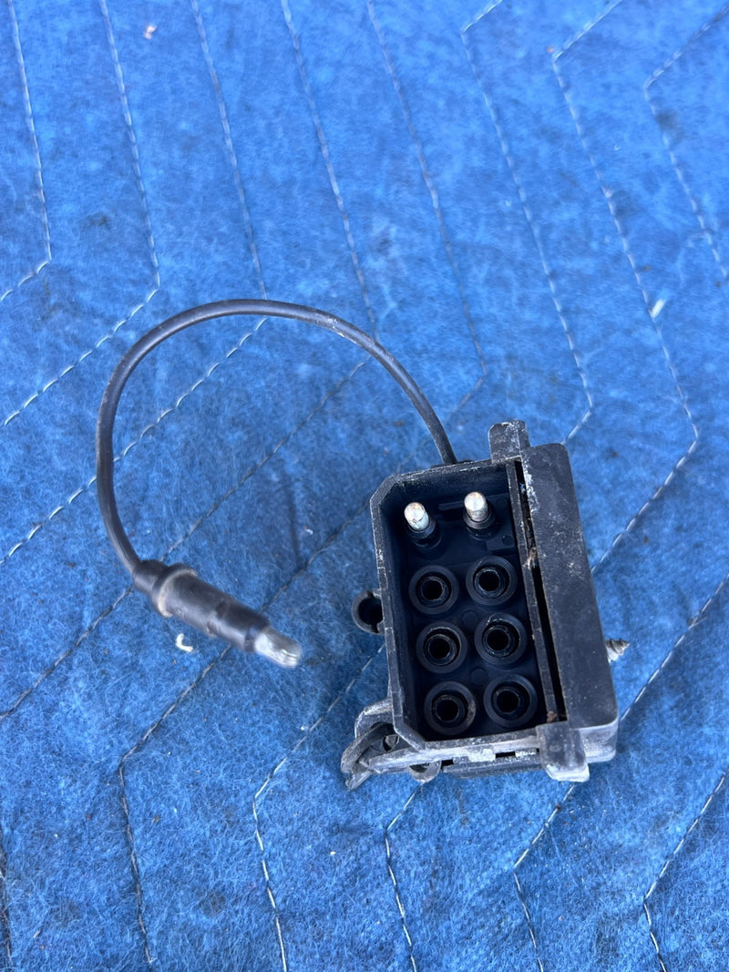 1986-1993 Volvo 240 244 245 Diagnostic Connection Box 1363923 OEM #4337EM